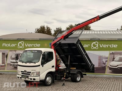 Toyota Dyna GRUA + BASCULA