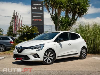 Renault Clio 1.6 E-Tech Intens