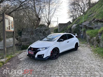 Honda Civic 2.0 VTEC Turbo Type R