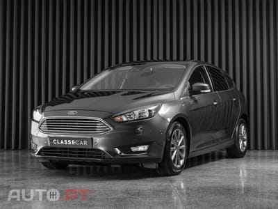 Ford Focus 1.0 EcoBoost S&S TITANIUM