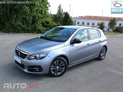 Peugeot 308 1.5 BlueHDI STYLE Aut. 131 CV