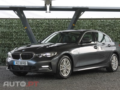 BMW 330 e Line Sport Auto