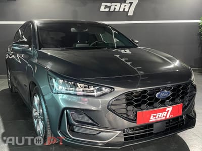 Ford Focus 1.0 EcoBoost MHEV ST-Line X