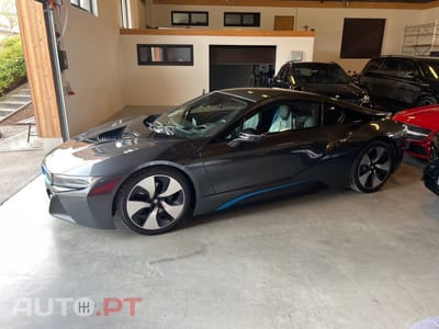 BMW i8 Base
