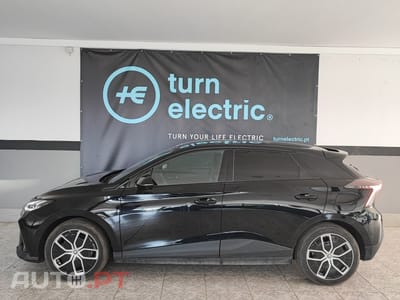MG MG4 64 kWh Luxury