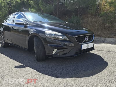 Volvo V40 2.0 D4 R-Design