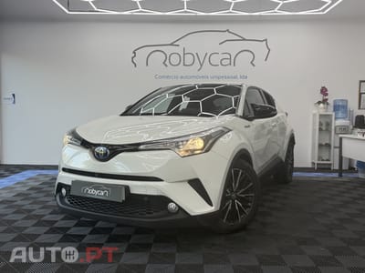 Toyota C-HR 1.8 Hybrid Square Collection