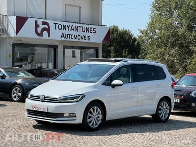 Volkswagen Touran 2.0 TDI Highline DSG