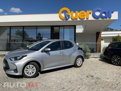 Toyota Yaris TOYOTA YARIS VVT-I HYBRID