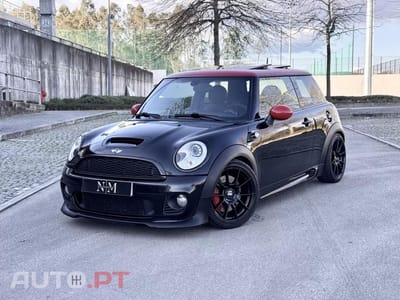 MINI John Cooper Works .