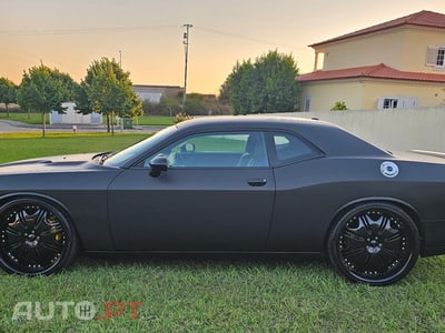 Dodge Challenger Auto R/T Plus