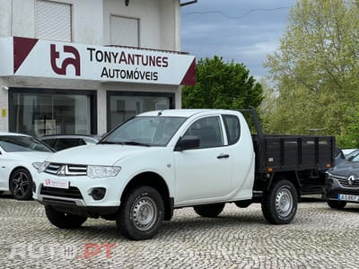 Mitsubishi L200 2.5 DI-D Club Intense 3L 4WD