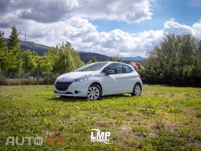 Peugeot 208 VTI Like