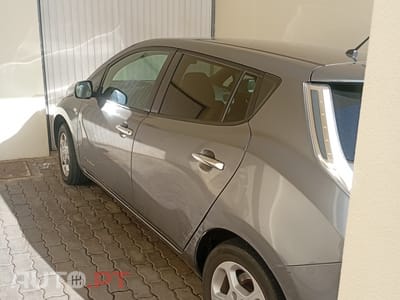 Nissan Leaf Ascen
