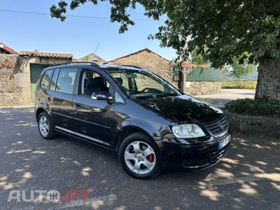 Volkswagen Touran 1.9 TDi Highline EC 7L