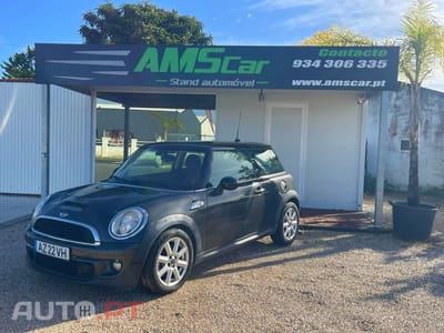 MINI Cooper Cooper S
