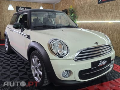 MINI Cooper Cooper D
