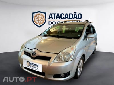 Toyota Corolla Verso 2.2 D-4D 7 lugares 
