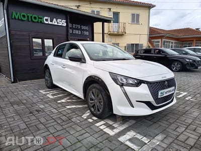 Peugeot E-208 50 kWh Style