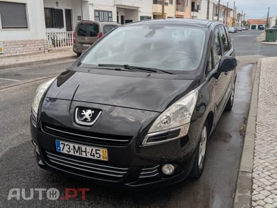 Peugeot 5008 Tech-run