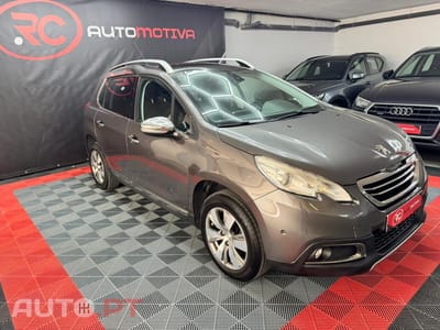 Peugeot 2008 1.2 PureTech Style EAT6