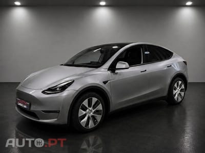 Tesla Model Y Long Range Dual Motor AWD