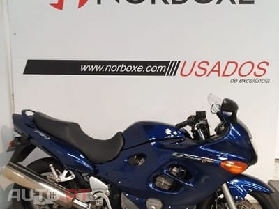 Suzuki GSX 750