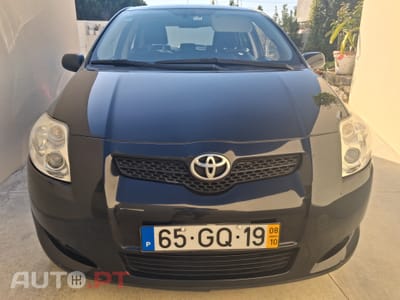 Toyota Auris 1400 VVTI 16 Valve
