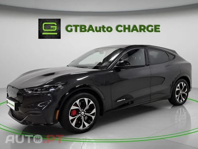 Ford Mustang Mach-E 76kWh Allrad Autom