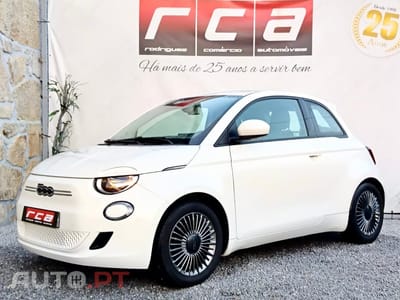 Fiat 500e 500e 42kWh ICON