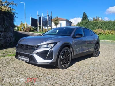 Peugeot 408 Plug-In Hybrid 180 e-EAT8 Allure