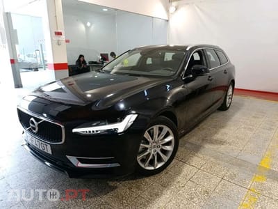 Volvo V90 2.0 T8 Momentum AWD Geartronic
