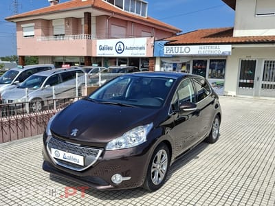 Peugeot 208 1.6 e-HDi Active 2-Tronic