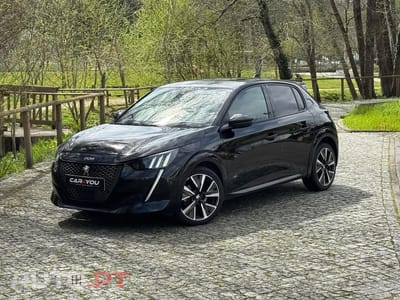 Peugeot 208 1.2 PureTech GT Line EAT8