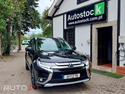 Mitsubishi Outlander 2.2 DI-D Instyle Navi