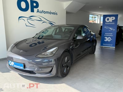 Tesla Model 3 Tração Traseira