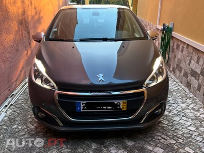 Peugeot 208 1199
