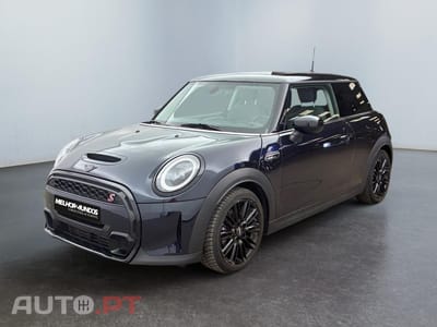 MINI Cooper S Camden Edition Auto