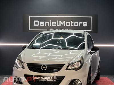 Opel Corsa 1.6 Turbo OPC