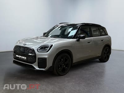 MINI Countryman E JCW
