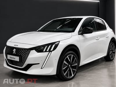 Peugeot E-208 GT