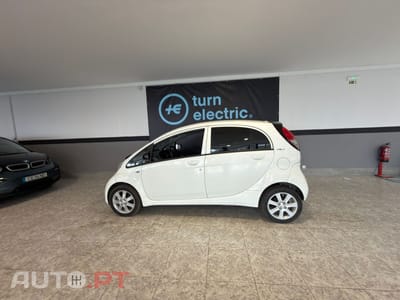 Peugeot iOn Standard