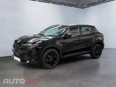 Alfa Romeo Junior 1.2 Ibrida eDCT6