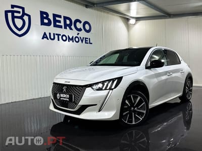 Peugeot E-208 50 kWh GT Pack