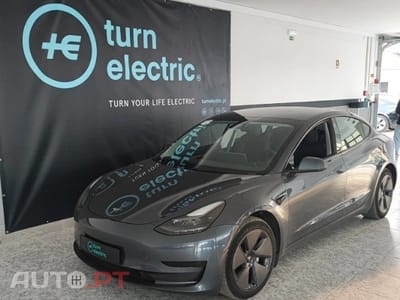 Tesla Model 3 Standard Range Plus RWD
