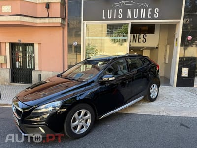 Volvo V40 Cross Country 2.0 D2 Momentum