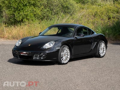 Porsche Cayman 2.7