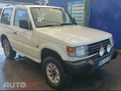 Mitsubishi Pajero 2.5