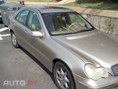 Mercedes-Benz C 220 CDI ELEGANCE