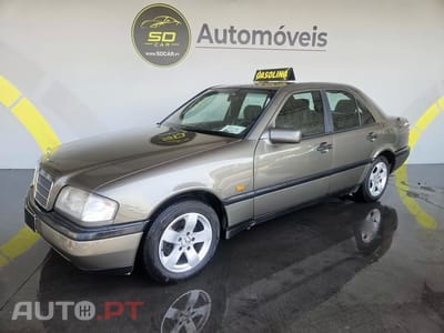 Mercedes-Benz C 180 Elegance